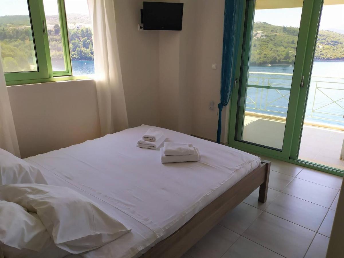 Meganisi Blue Villa Szpartohóri Kültér fotó
